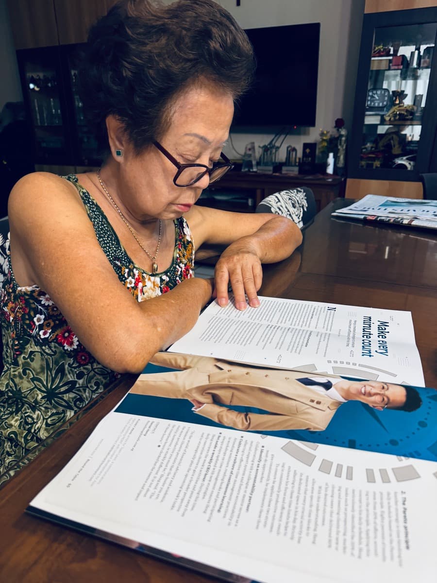 This is my gma, and this was what I told myself everyday in my first year – 我们成功的速度要比我们父母老的速度快